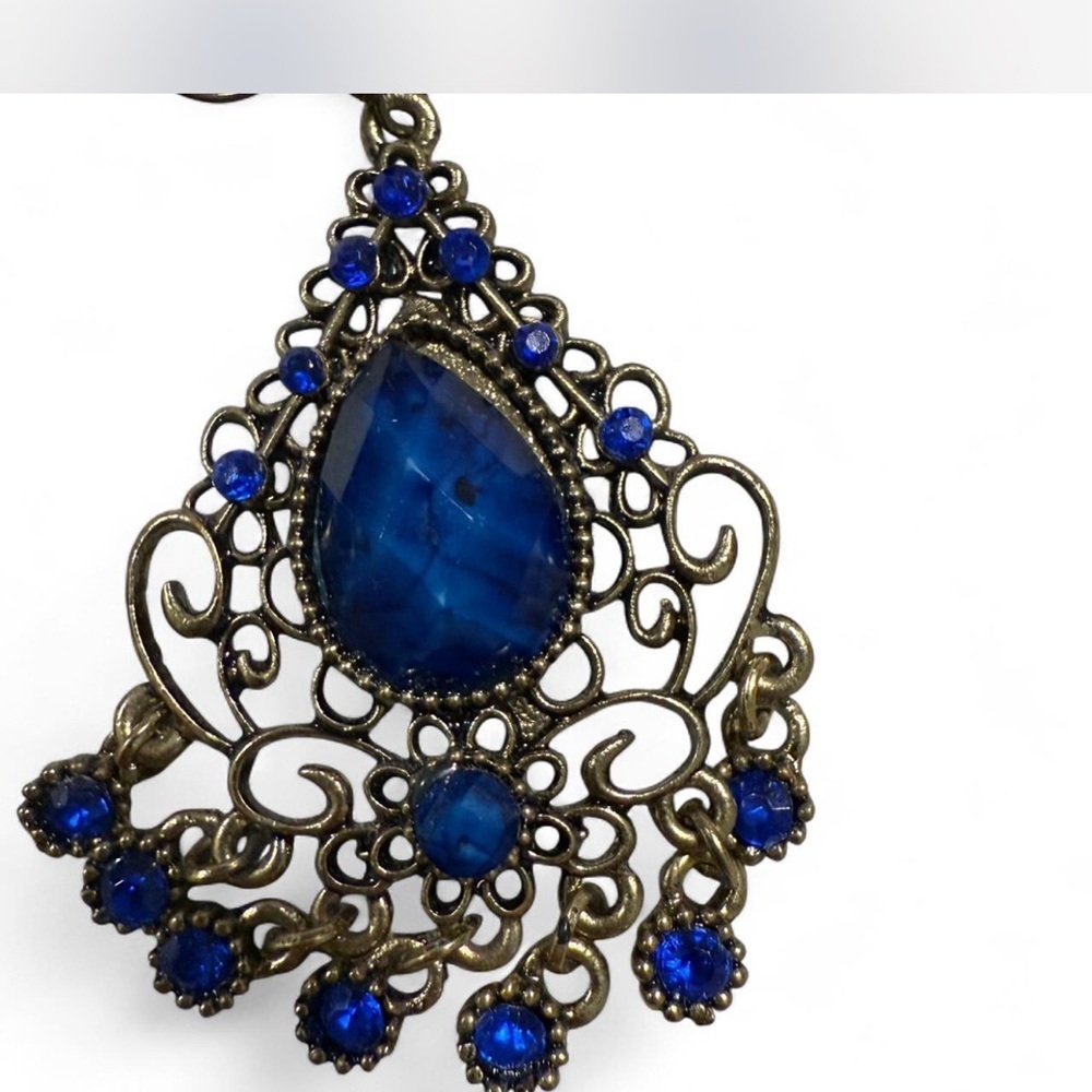 VINTAGE Blue Chandelier Earrings Boho Filigree Teardrop Statement Dangle - Picture 4 of 4